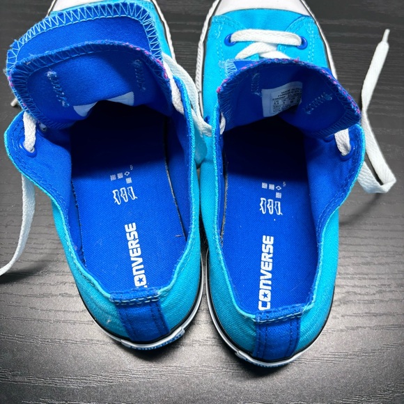 Bright blue double tab Converse youth Sz 5.5 - Picture 3 of 11